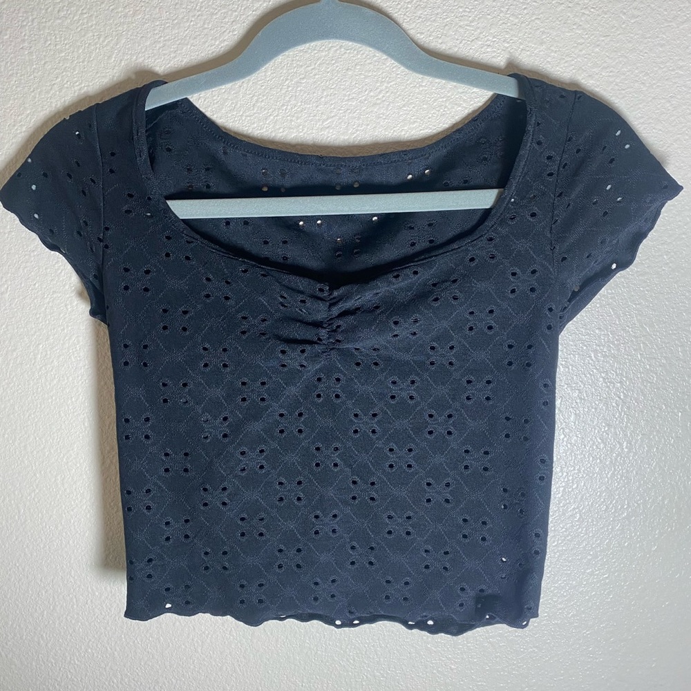 Black crop top